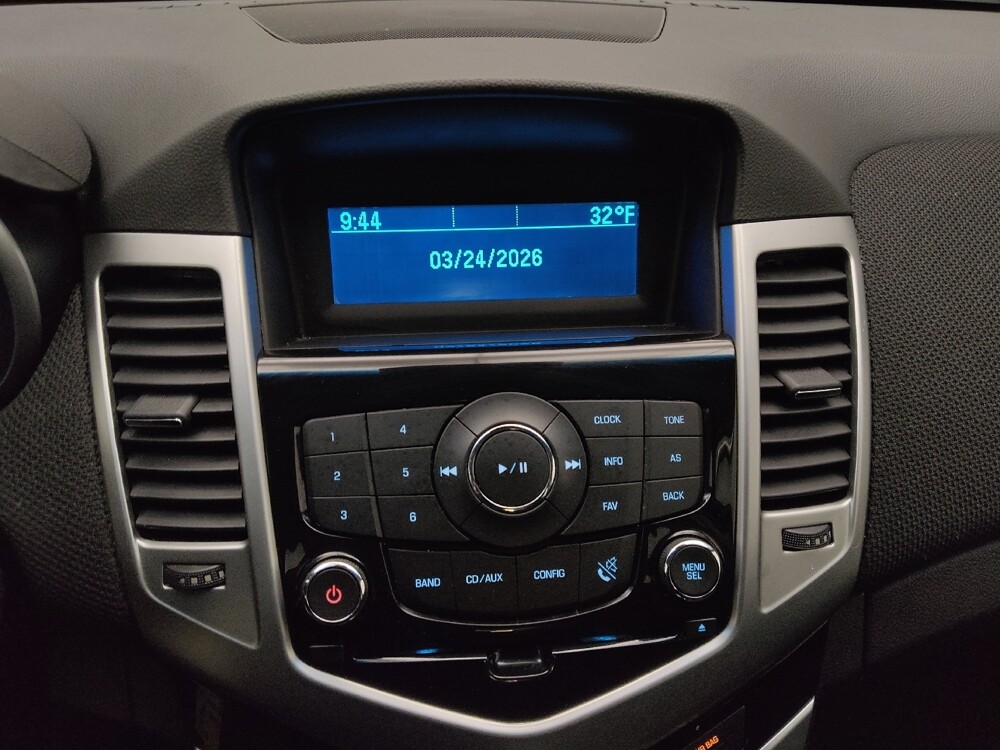 2016 Chevrolet Cruze in Des Moines, IA 50310 - 18125423 25