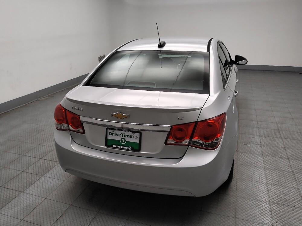 2016 Chevrolet Cruze in Des Moines, IA 50310 - 18125423 7