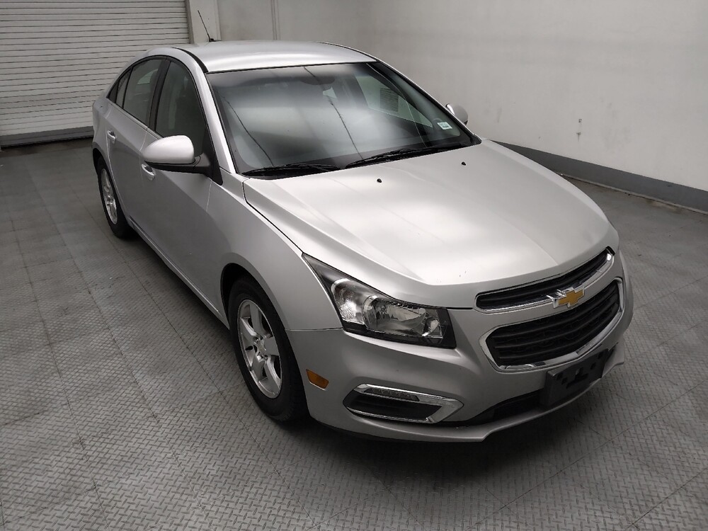 2016 Chevrolet Cruze in Des Moines, IA 50310 - 18125423 13