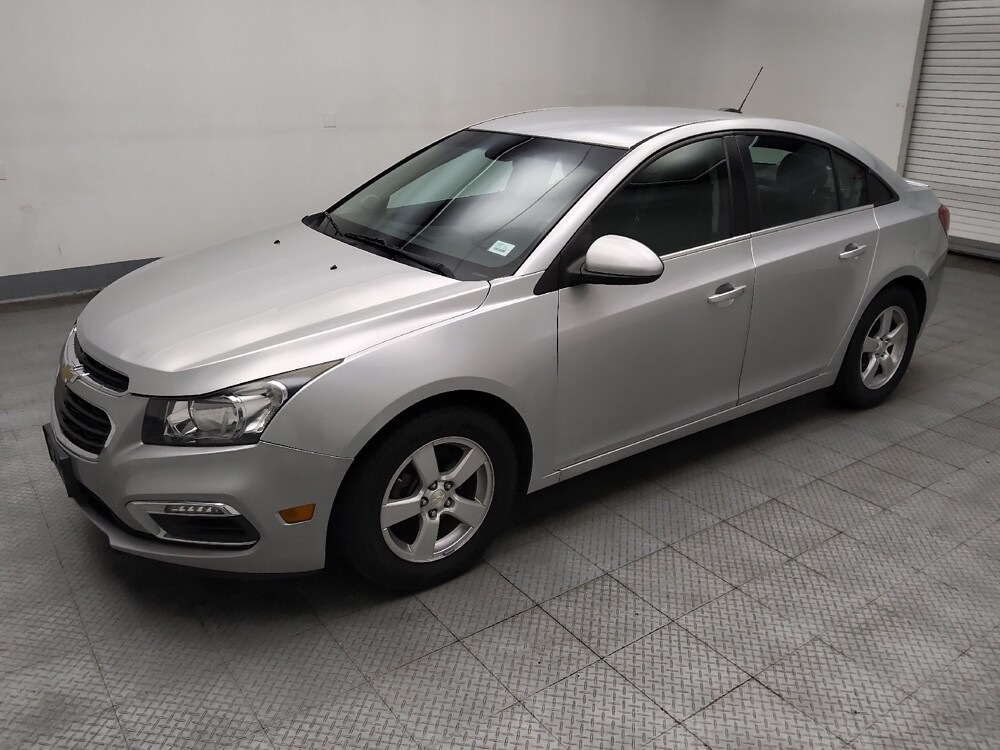 2016 Chevrolet Cruze in Des Moines, IA 50310 - 18125423 2