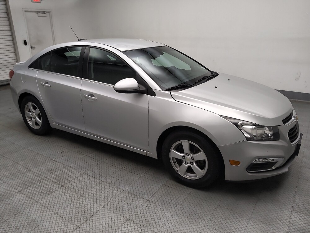 2016 Chevrolet Cruze in Des Moines, IA 50310 - 18125423 11