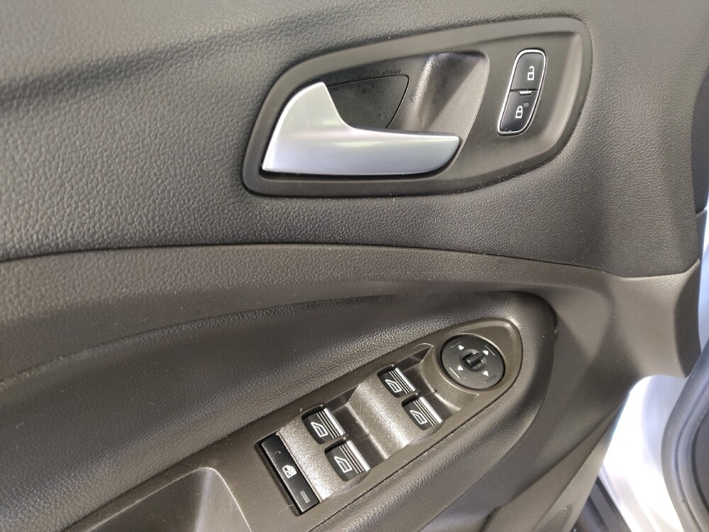 2018 Ford C-MAX in Midlothian, IL 60445 - 18125427 27