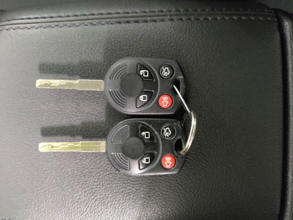 2018 Ford C-MAX in Midlothian, IL 60445 - 18125427 32