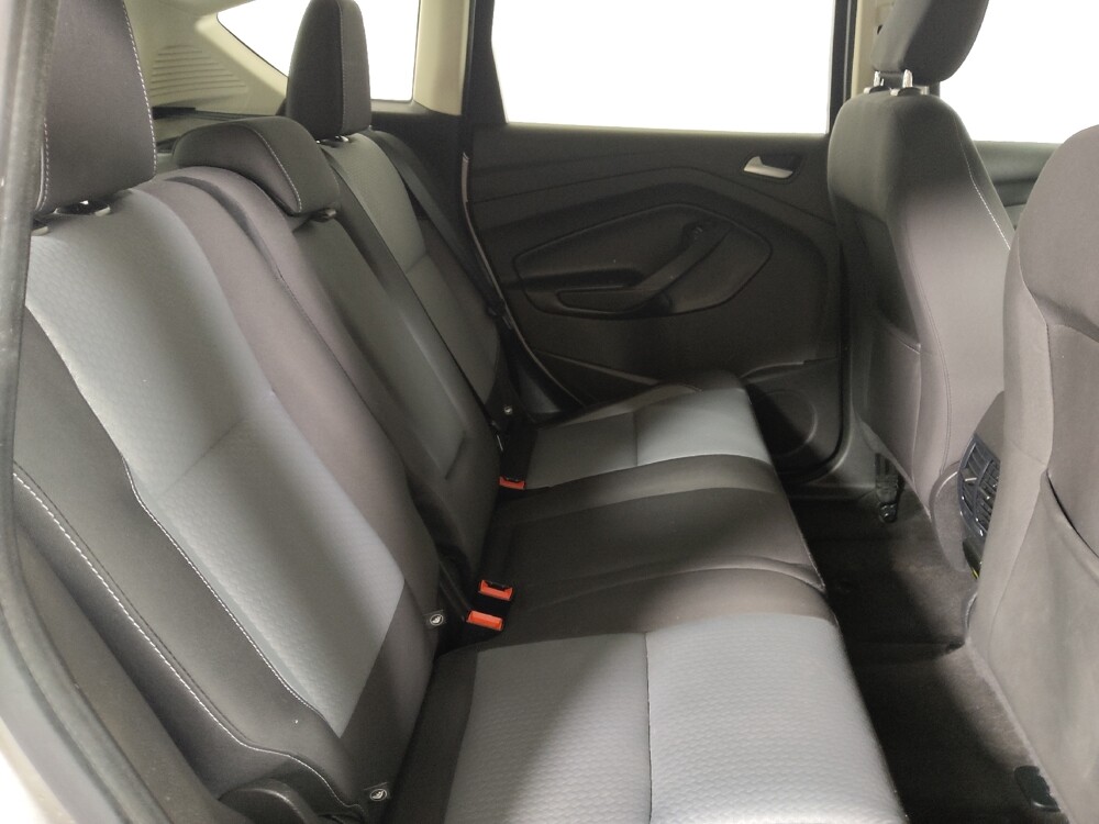 2018 Ford C-MAX in Midlothian, IL 60445 - 18125427 19