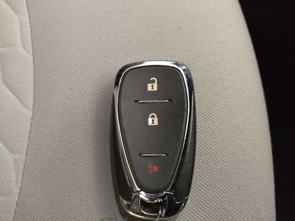 2020 Chevrolet Equinox in Des Moines, IA 50310 - 18125428 32