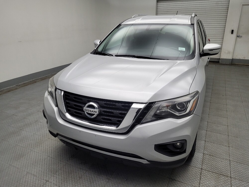 2018 Nissan Pathfinder in Des Moines, IA 50310 - 18125429 15