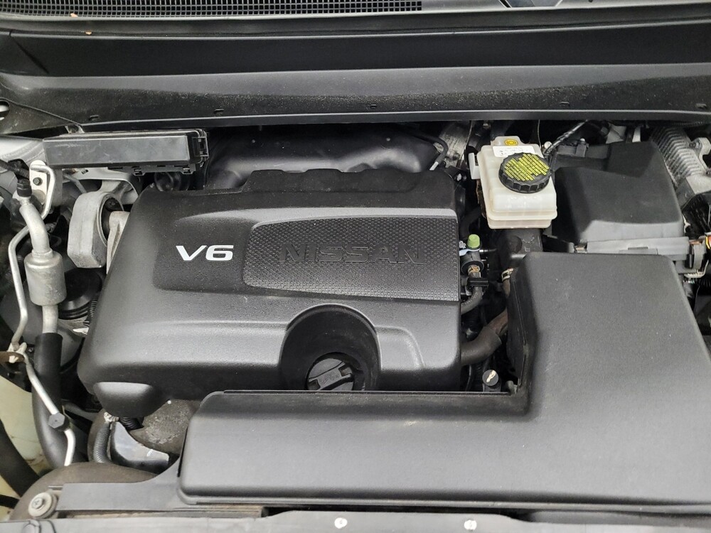 2018 Nissan Pathfinder in Des Moines, IA 50310 - 18125429 30