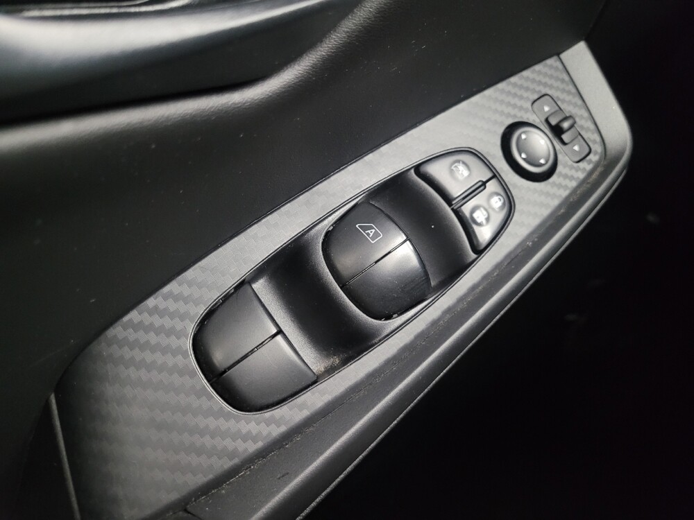 2025 Nissan Sentra in Des Moines, IA 50310 - 18125430 27