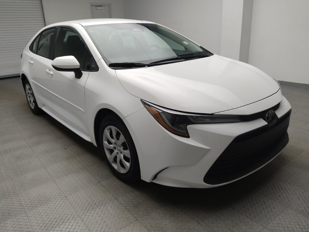 2024 Toyota Corolla in Taylor, MI 48180 - 18125431 13