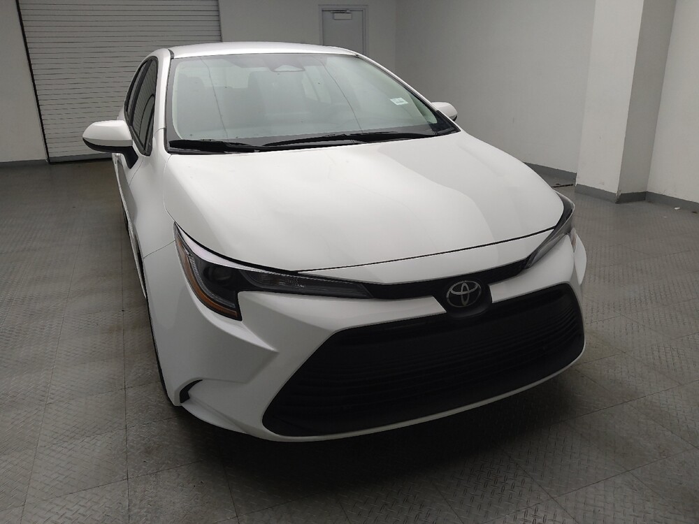 2024 Toyota Corolla in Taylor, MI 48180 - 18125431 14