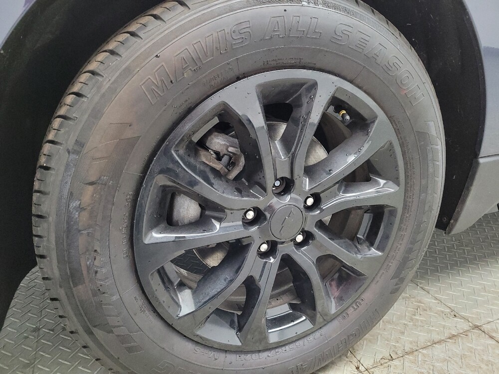 2019 Chevrolet Equinox in Eastpointe, MI 48021 - 18125432 31