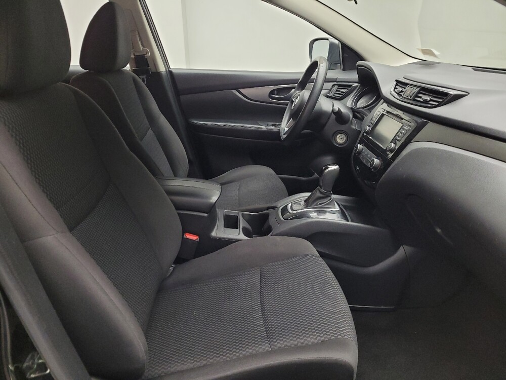 2019 Nissan Rogue Sport in Grand Rapids, MI 49508 - 18125433 21