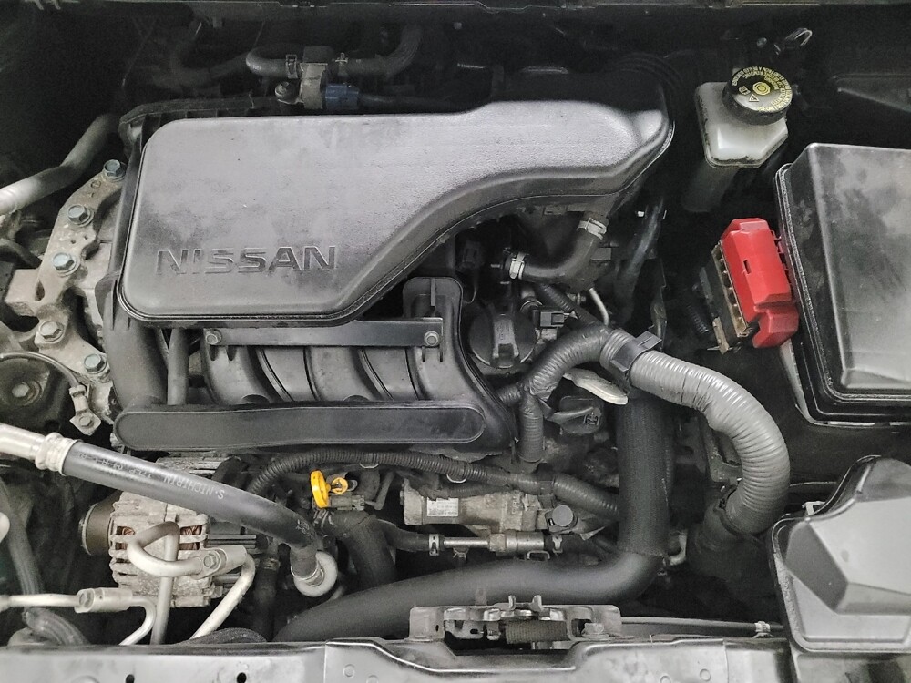 2019 Nissan Rogue Sport in Grand Rapids, MI 49508 - 18125433 30