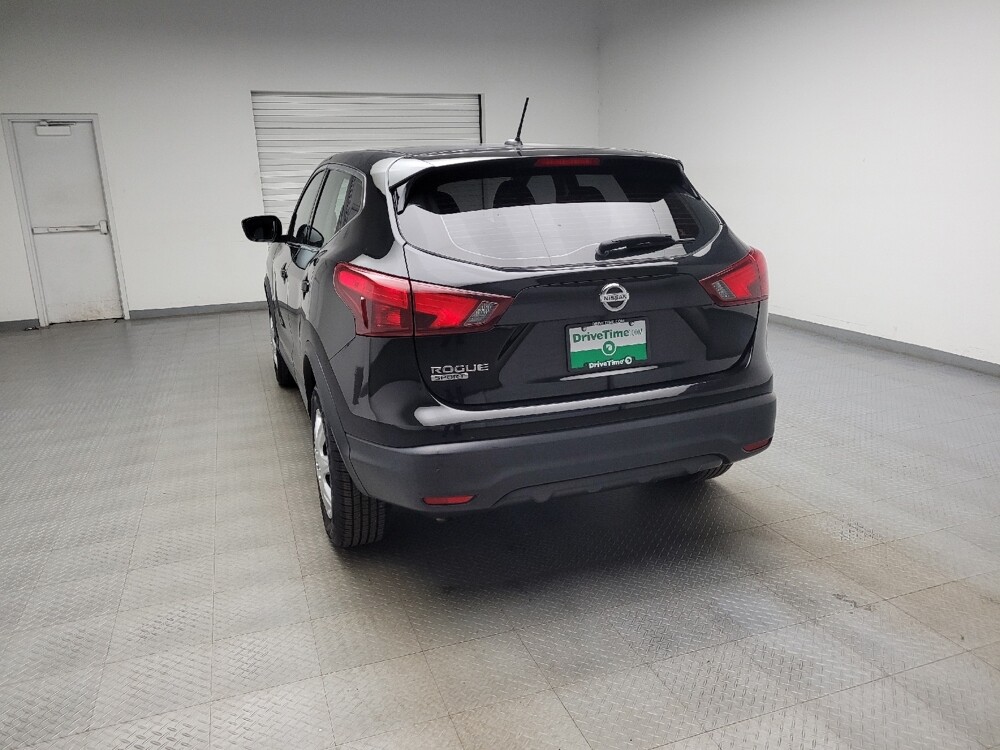 2019 Nissan Rogue Sport in Grand Rapids, MI 49508 - 18125433 6