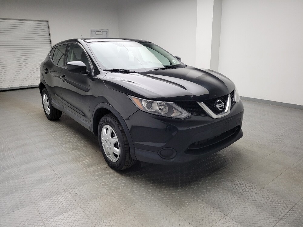 2019 Nissan Rogue Sport in Grand Rapids, MI 49508 - 18125433 13
