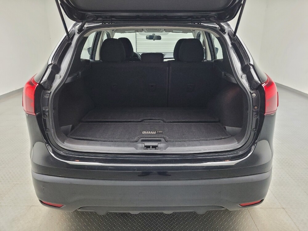 2019 Nissan Rogue Sport in Grand Rapids, MI 49508 - 18125433 29