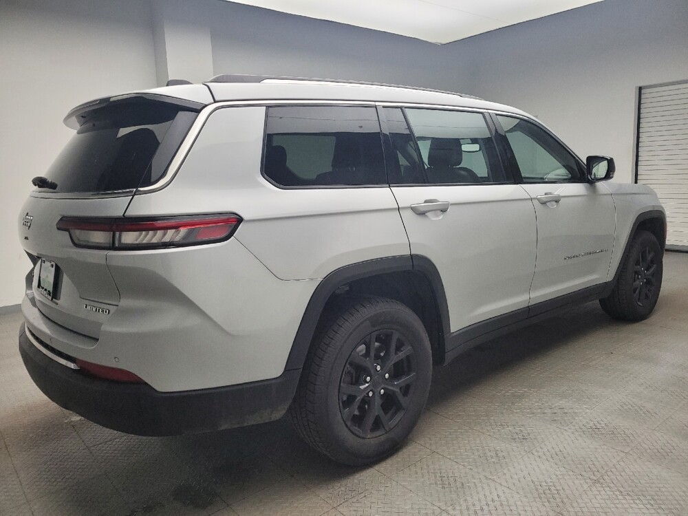 2021 Jeep Grand Cherokee L in Grand Rapids, MI 49508 - 18125434 10