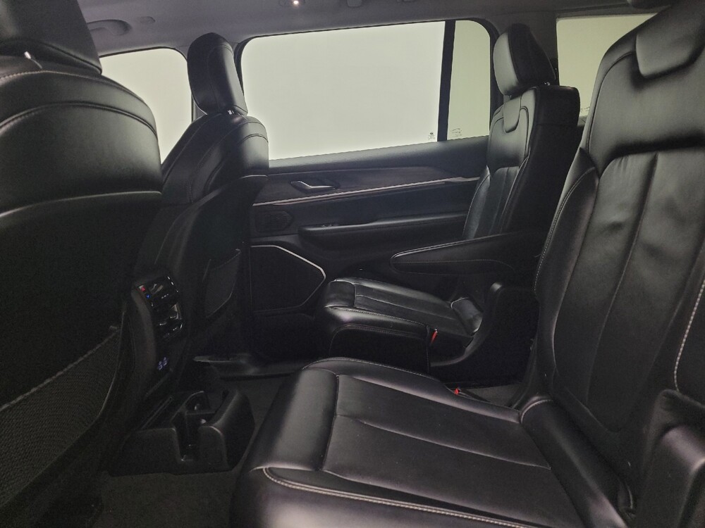 2021 Jeep Grand Cherokee L in Grand Rapids, MI 49508 - 18125434 18