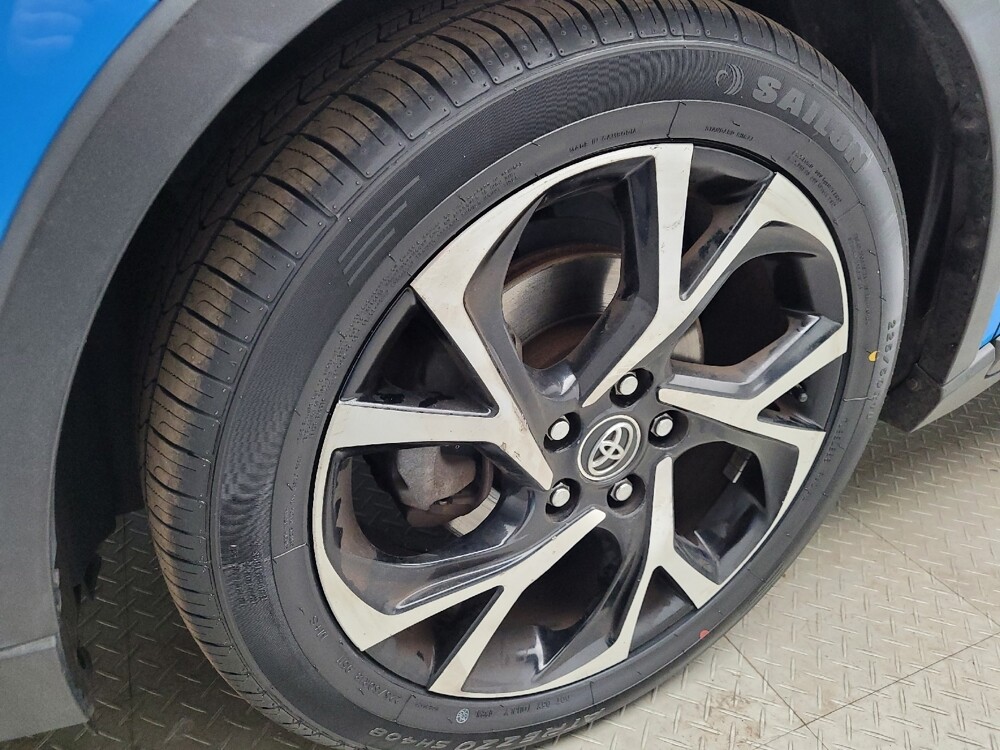 2019 Toyota C-HR in Taylor, MI 48180 - 18125435 31