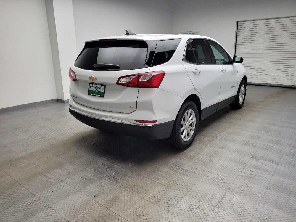 2019 Chevrolet Equinox in Eastpointe, MI 48021 - 18125437 9