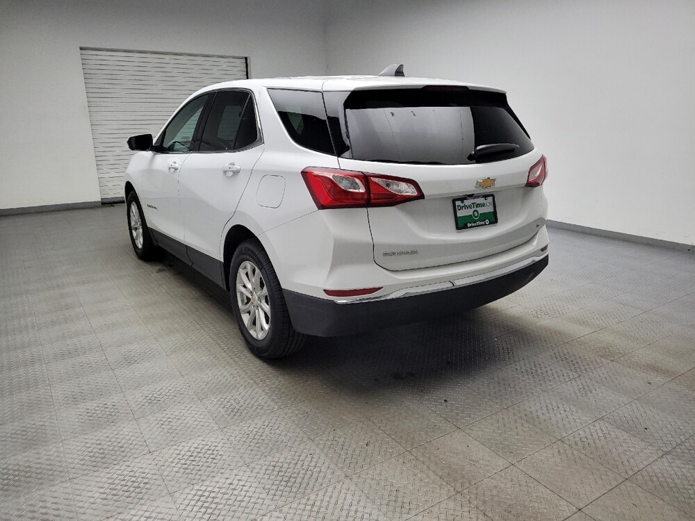 2019 Chevrolet Equinox in Eastpointe, MI 48021 - 18125437 5