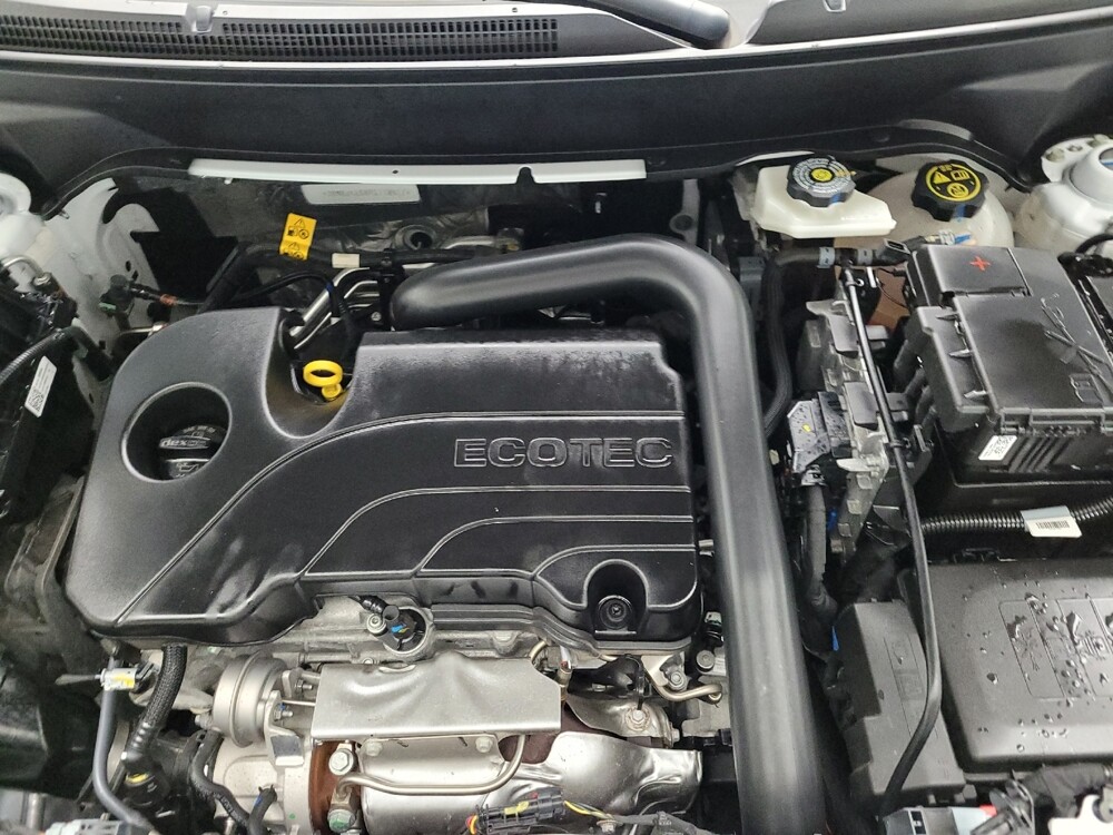 2024 Chevrolet Equinox in Eastpointe, MI 48021 - 18125440 30