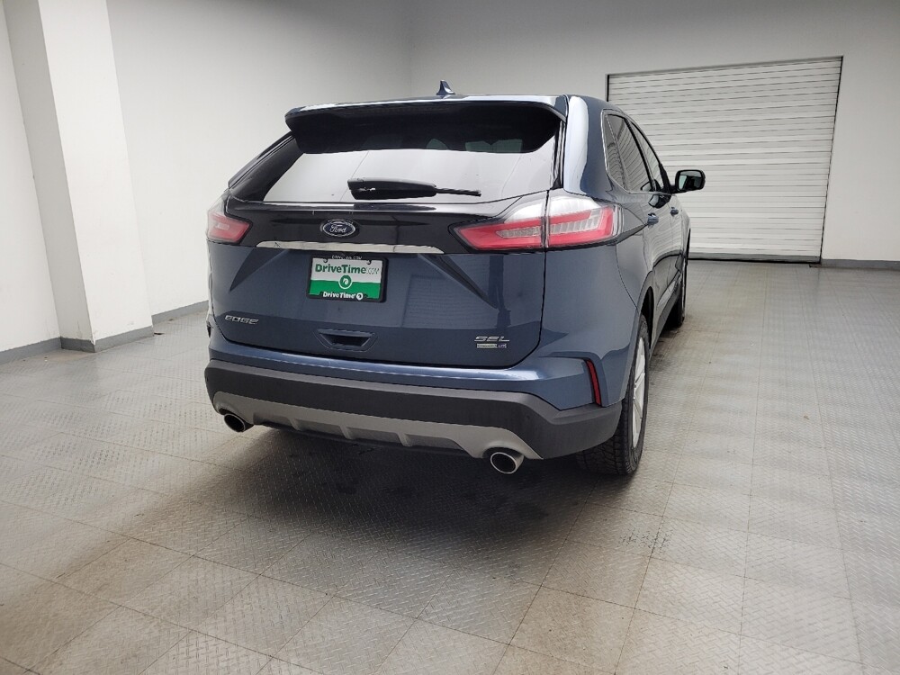 2019 Ford Edge in Grand Rapids, MI 49508 - 18125443 7