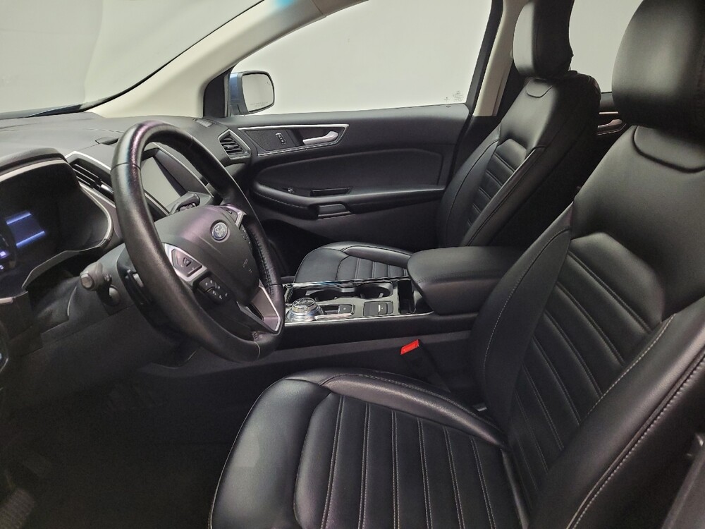 2019 Ford Edge in Grand Rapids, MI 49508 - 18125443 17