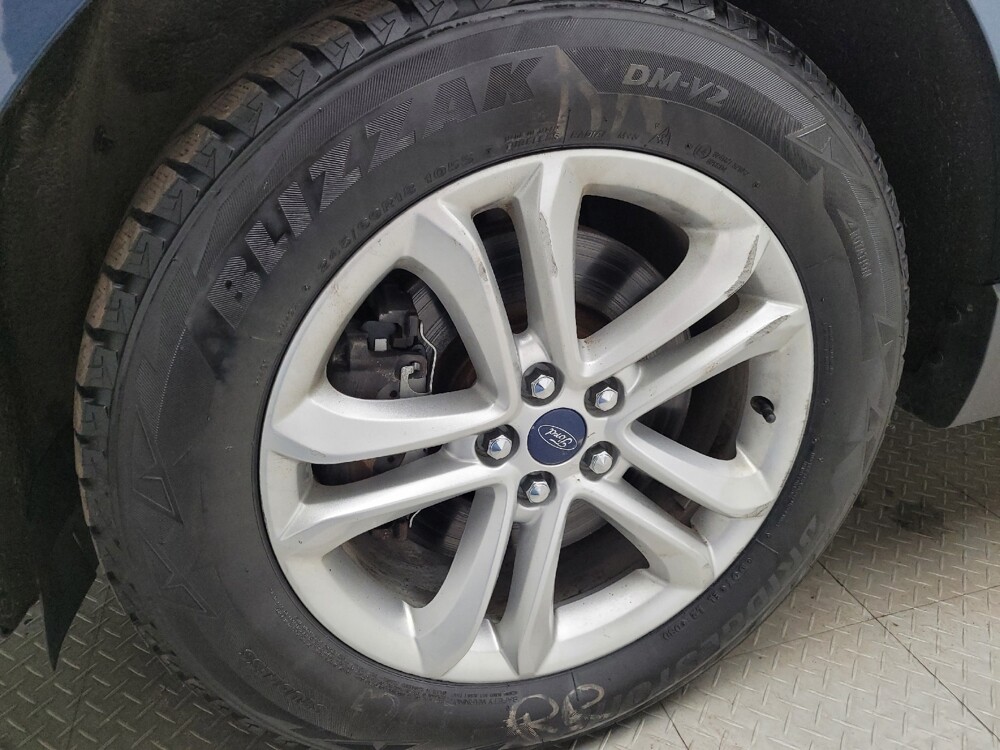 2019 Ford Edge in Grand Rapids, MI 49508 - 18125443 31