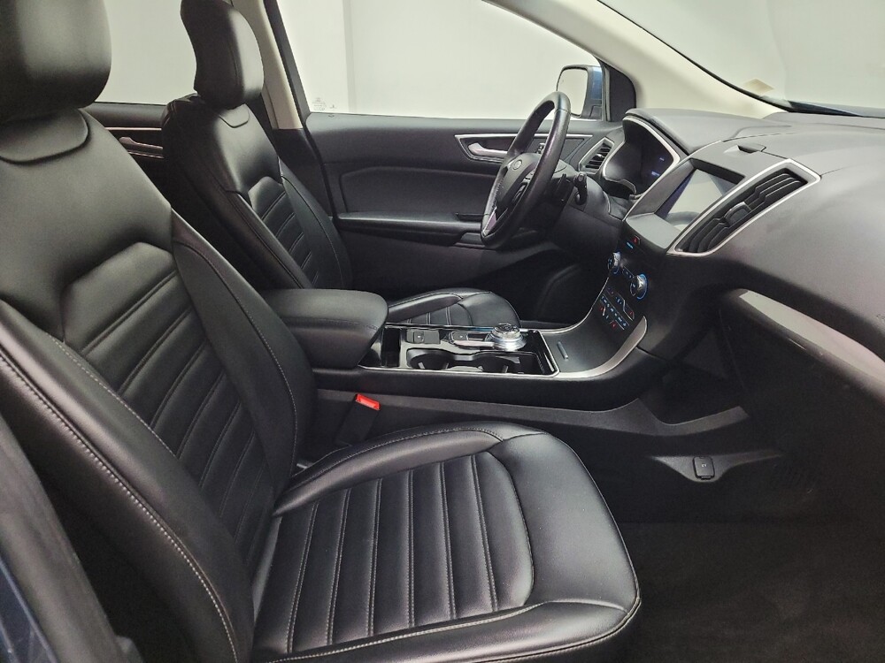 2019 Ford Edge in Grand Rapids, MI 49508 - 18125443 21