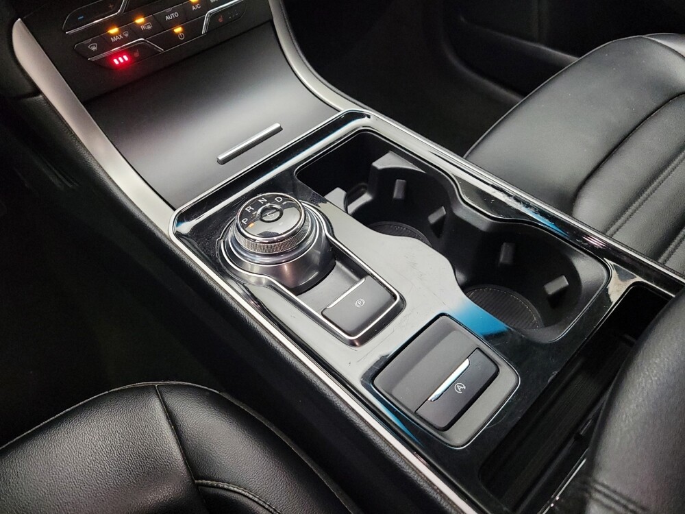 2019 Ford Edge in Grand Rapids, MI 49508 - 18125443 26