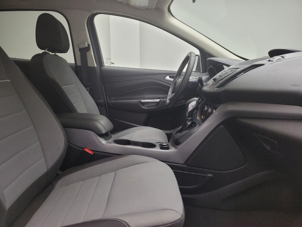 2015 Ford Escape in Taylor, MI 48180 - 18125445 21