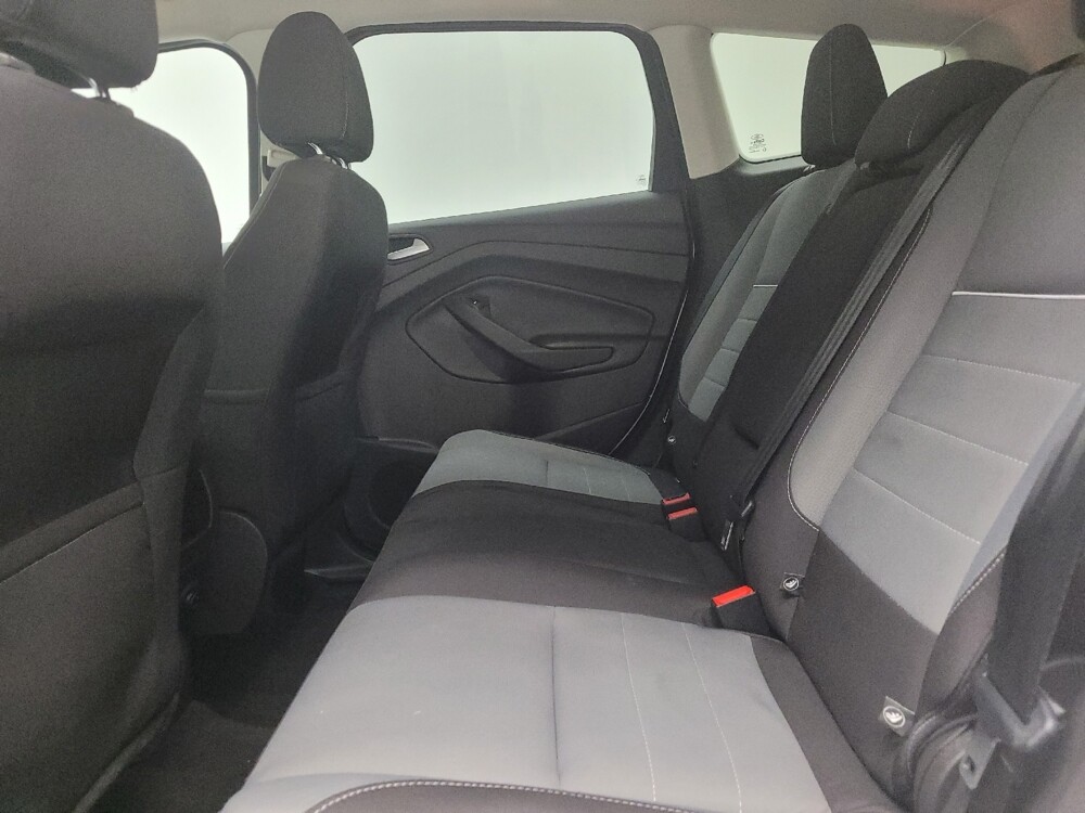 2015 Ford Escape in Taylor, MI 48180 - 18125445 18
