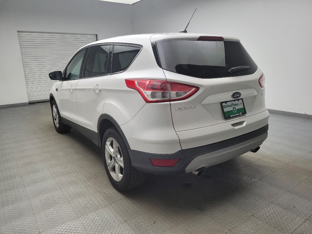 2015 Ford Escape in Taylor, MI 48180 - 18125445 5