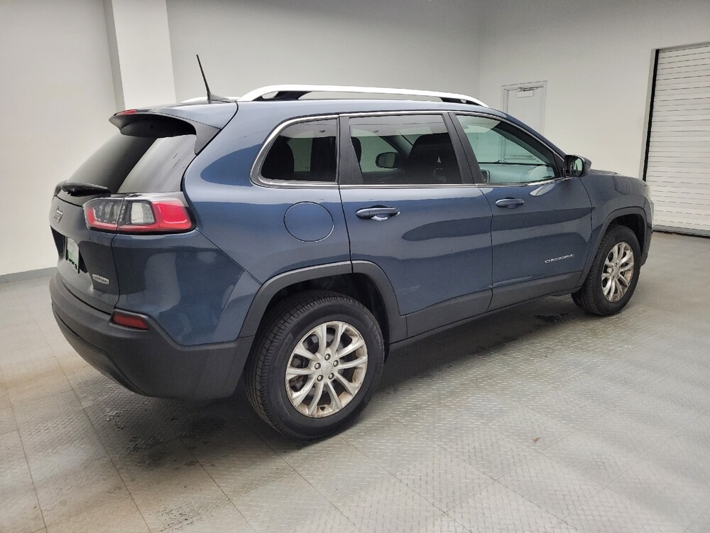 2019 Jeep Cherokee in Grand Rapids, MI 49508 - 18125446 10