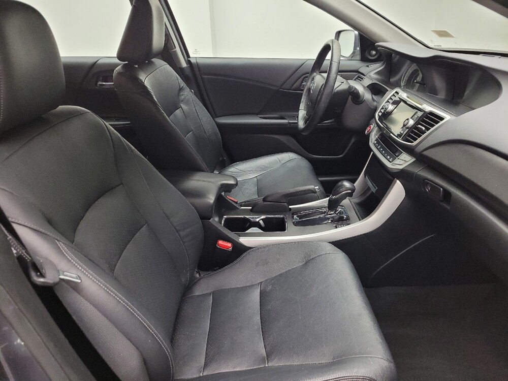 2015 Honda Accord in Grand Rapids, MI 49508 - 18125447 21