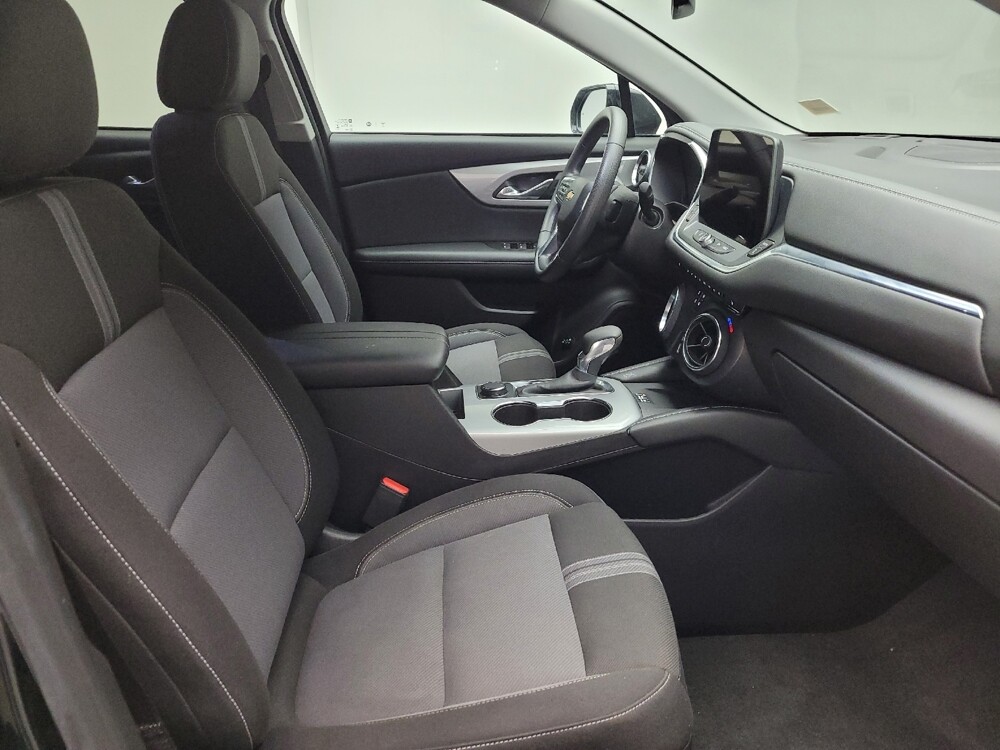 2024 Chevrolet Blazer in Grand Rapids, MI 49508 - 18125448 21