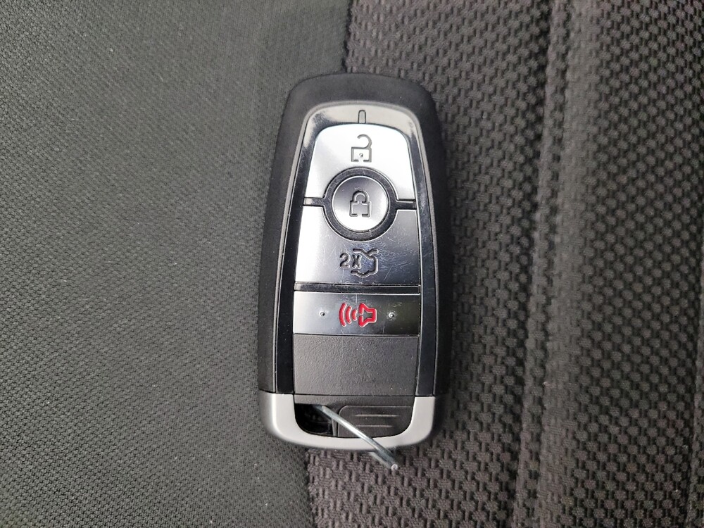 2020 Ford Fusion in Grand Rapids, MI 49508 - 18125449 32