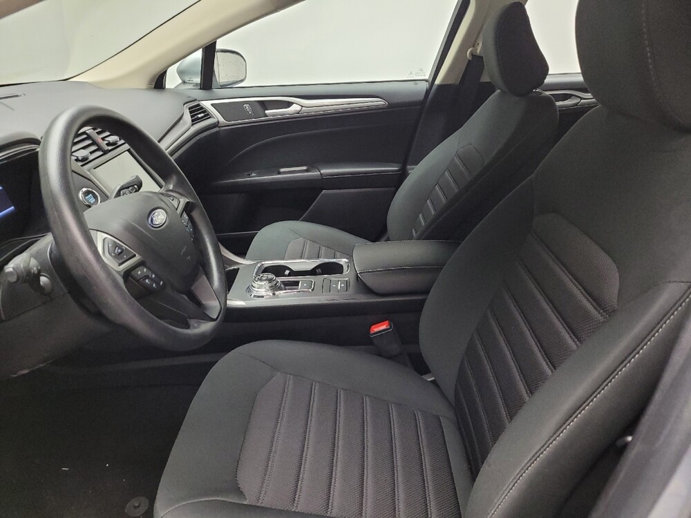 2020 Ford Fusion in Grand Rapids, MI 49508 - 18125449 17