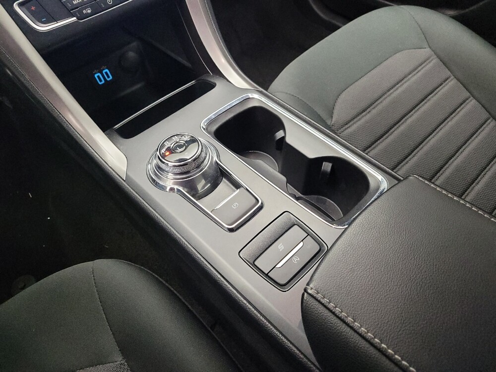 2020 Ford Fusion in Grand Rapids, MI 49508 - 18125449 26