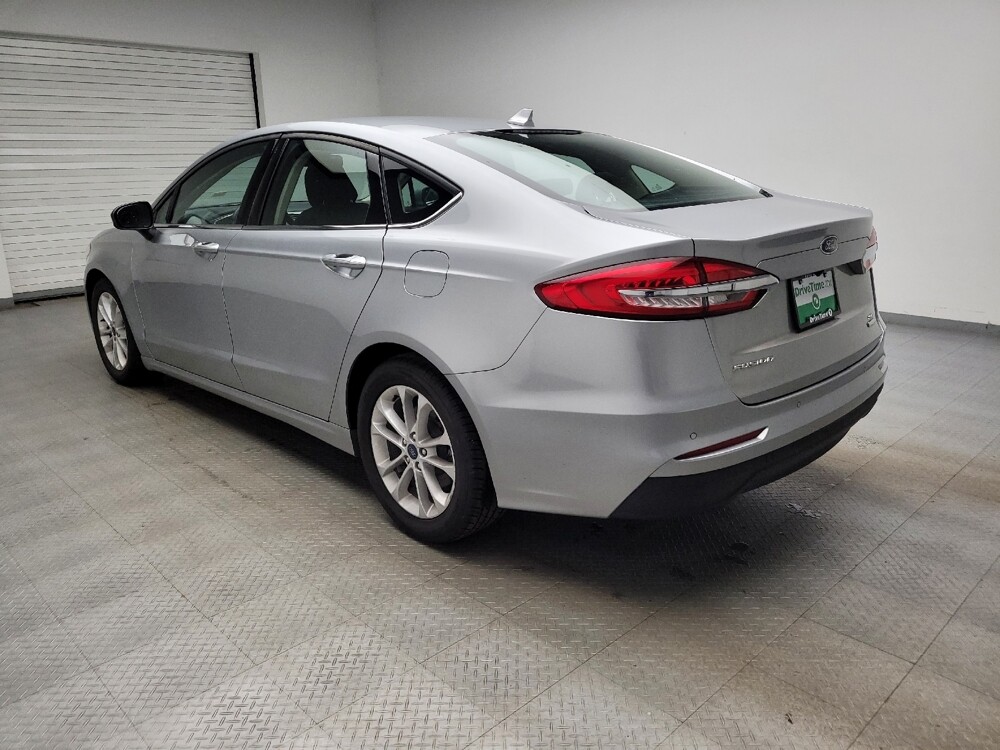 2020 Ford Fusion in Grand Rapids, MI 49508 - 18125449 5
