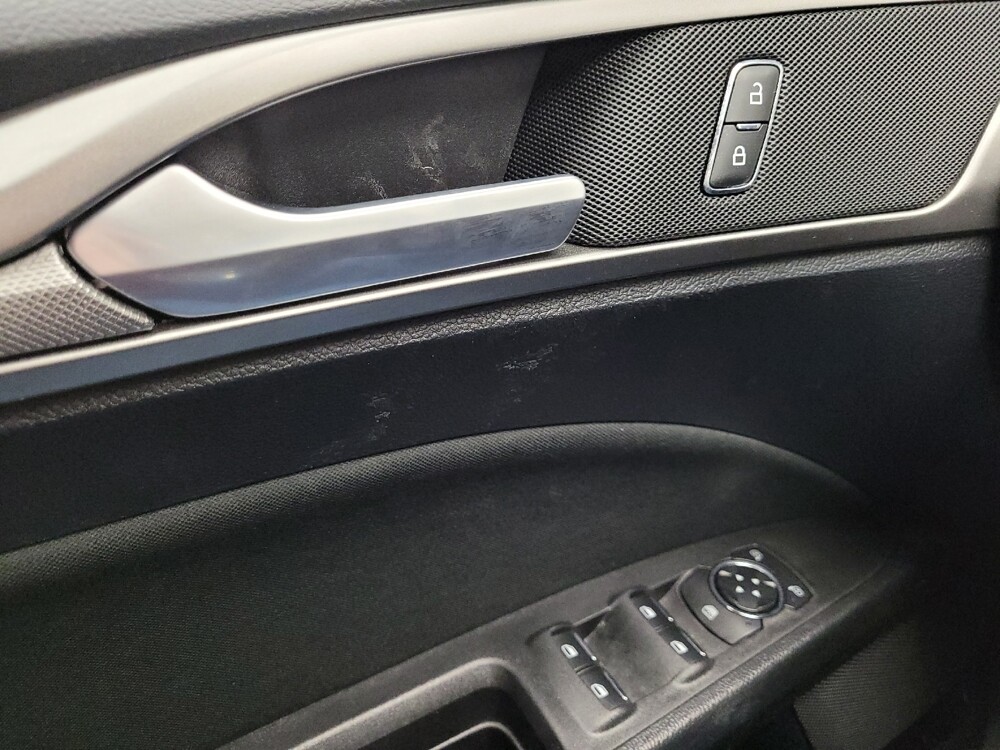 2020 Ford Fusion in Grand Rapids, MI 49508 - 18125449 27