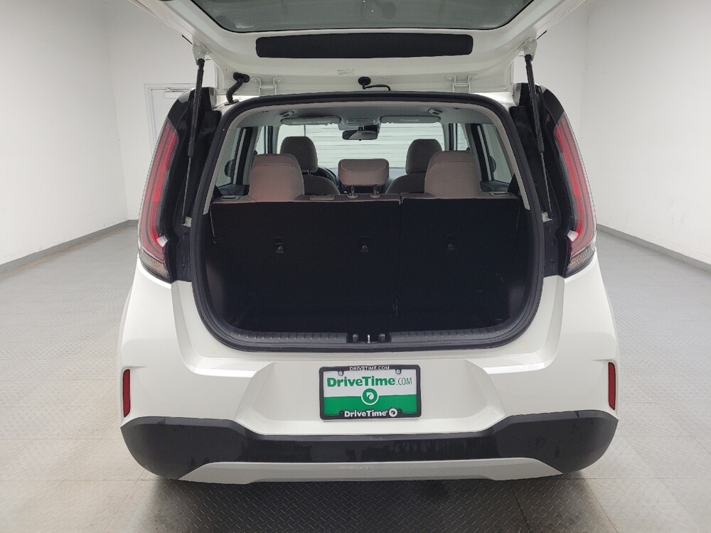 2025 Kia Soul in Grand Rapids, MI 49508 - 18125451 29