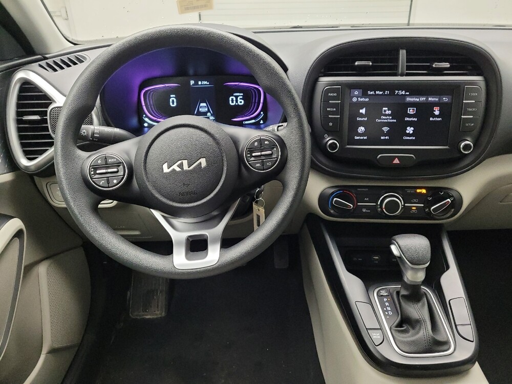 2025 Kia Soul in Grand Rapids, MI 49508 - 18125451 22