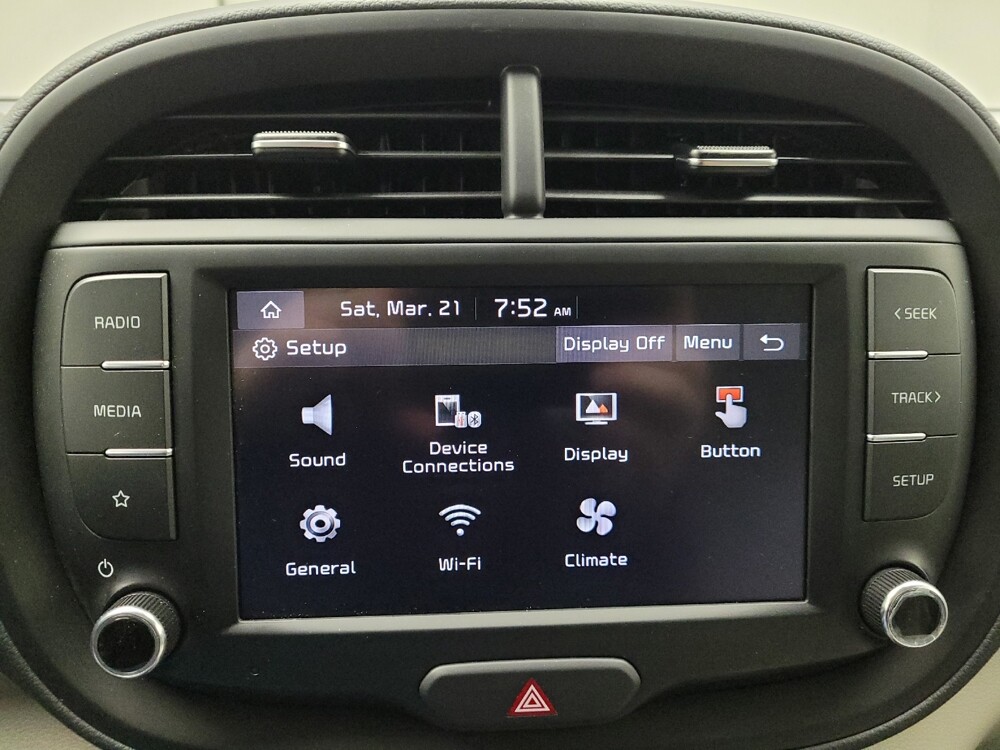 2025 Kia Soul in Grand Rapids, MI 49508 - 18125451 25