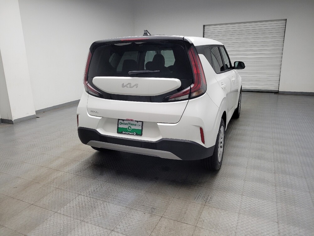 2025 Kia Soul in Grand Rapids, MI 49508 - 18125451 7
