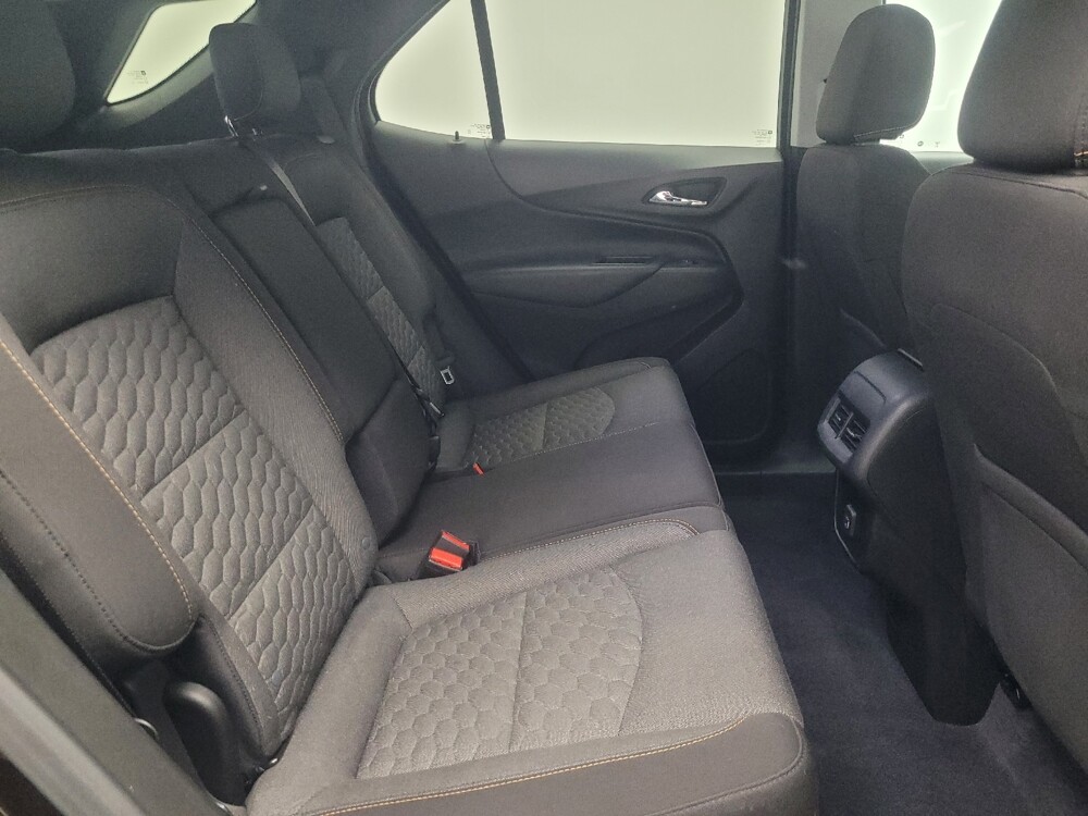 2020 Chevrolet Equinox in Mishawaka, IN 46545 - 18125453 19