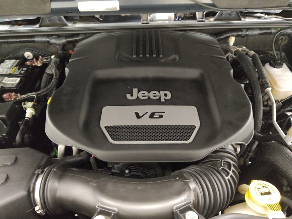 2016 Jeep Wrangler in Mishawaka, IN 46545 - 18125457 30