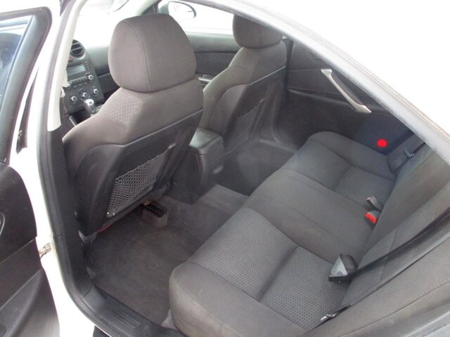 2006 Pontiac G6 in Oak Grove, MO 64075 - 18125459 10