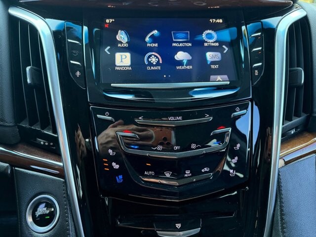 2016 Cadillac Escalade in Knoxville, TN 37920 - 18125460 22